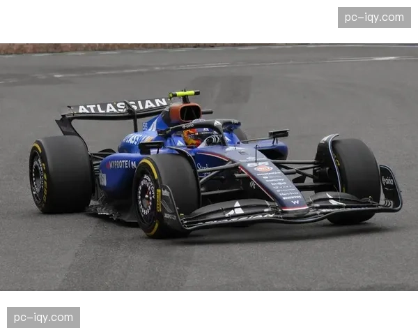 F1澳大利亚站正赛：勒克莱尔夺冠，塞恩斯亚军，维斯塔潘赛车故障退赛